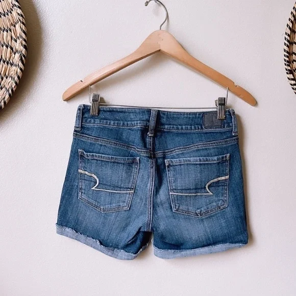 American Eagle Super Stretch Midi Denim Shorts Blue Size 4 - Picture 4 of 5